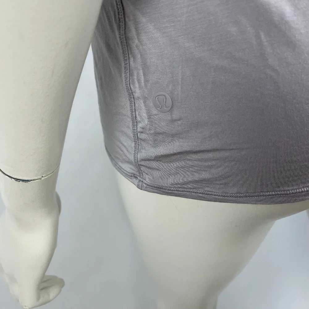Lululemon Twist Back Tank Top Women6? EUC Lightweight Stretch Crew Neck Gym Yoga